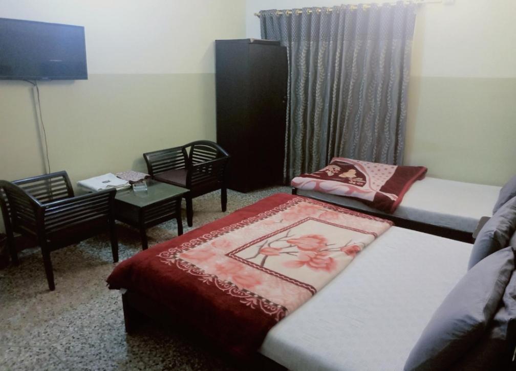 HOTEL FOUR SEASON KARACHI (Pakistan) - from US$ 10